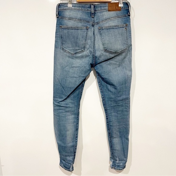 Madewell 9" High-Rise Skinny Jeans: Destructed-Hem Edition - Picture 7 of 15